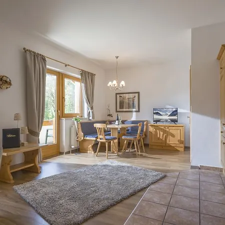 公寓 Garni Montana 佩尔蒂绍