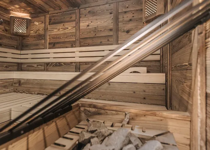 Garni Montana * 佩尔蒂绍