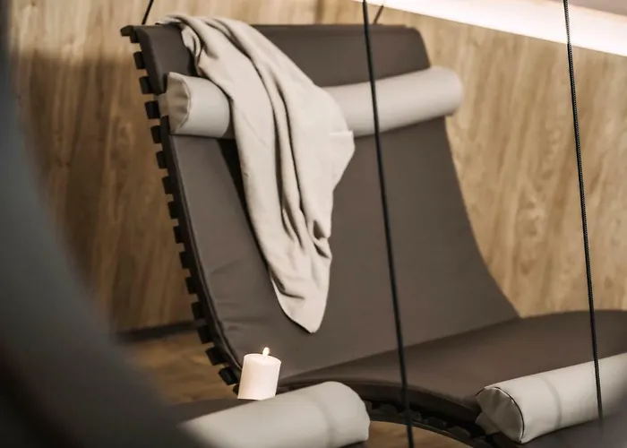 Garni Montana * 佩尔蒂绍