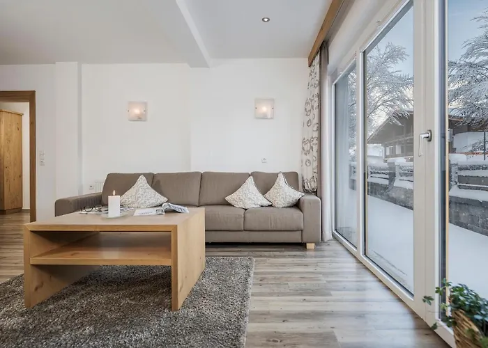 公寓 Garni Montana *