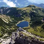 Garni Montana *